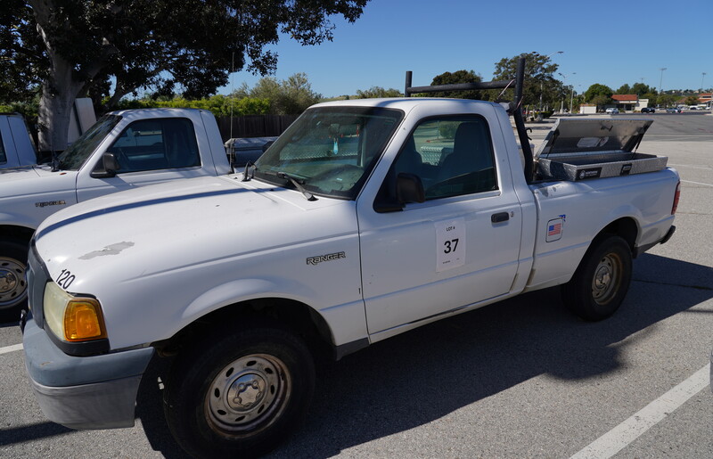 surplus auction pick up truck